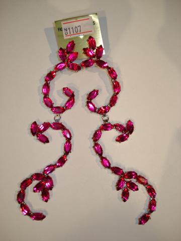 Ear Ring - Metal Crystal, 70-80 mm, Pink | Nickel-Free, Elegant Design, Sparkling Crystals, Lightweight