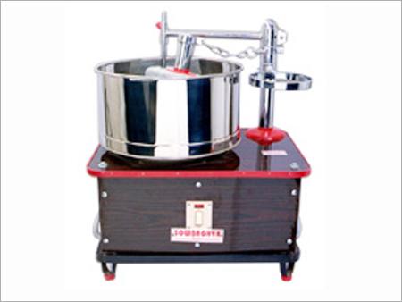 Kitchen Appliance - Grinding