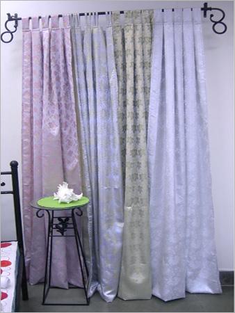 CURTAINS - in silk polyester voile with loops / tape