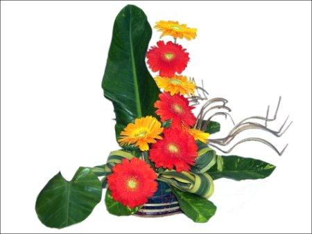 Artificial Flowers - Plastic Silk Varied Sizes Red | Realistic Look Long-Lasting Easy Maintenance Versatile Decor