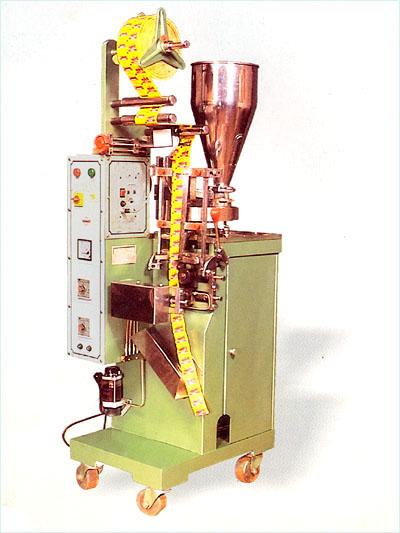 Pouch Packaging Machine - Granuels