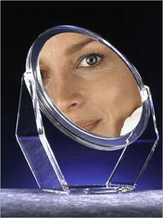 Magnifying Make-up Mirror