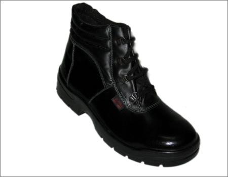 Safety Shoes - Leather, Rubber, Size 6-12 | Lace-up, Durable, Protective, Comfortable, Lightweight, Slip-resistant, Water-resistant, Steel Toe, EVA Insole