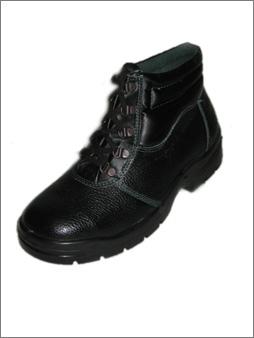Safety Shoes - Leather, Various Sizes, Rubber Sole | Lace-up Closure, Steel Toe Cap, Cushioned Insole, Lightweight, Water & Slip Resistant, Durable Support