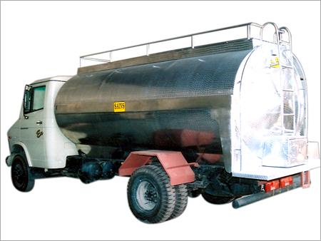 ROAD TANK