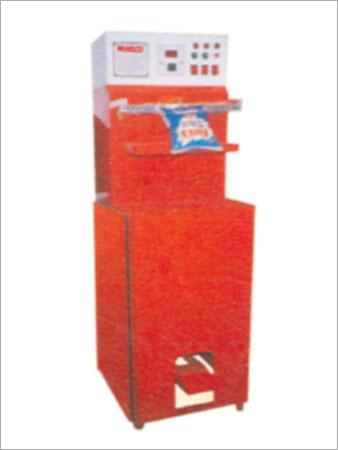 Nitrogen Filling & Sealing Machine