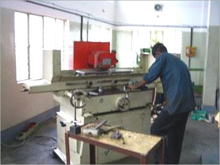 Surface Grinding Machine