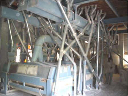 Agricultural Tiller - Channel Steel Frame 50x12mm 3-Point Linkage Forged Steel Tynes | Efficient Tilling Quick Seedbeds Spring-Loaded Tynes