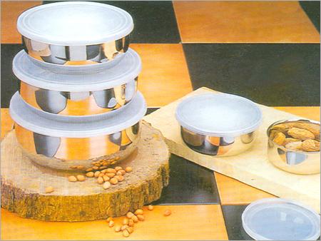 Bowl Set with Plastic Lid