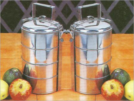 Tiffin Carrier