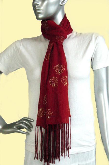 Beautiful Stole With Brush Print & Fringes