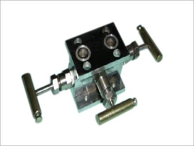 3-Valve Manifolds