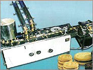 Cream Biscuit Sandwitching Machine