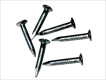 Centre Heel Nails