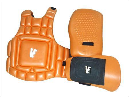 Hockey Goalkeeper Chestguard And Gloves