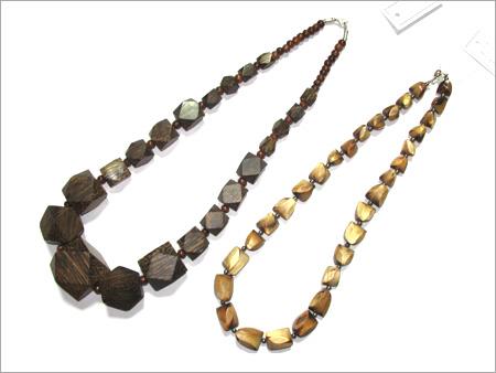 Wooden Beads Necklace