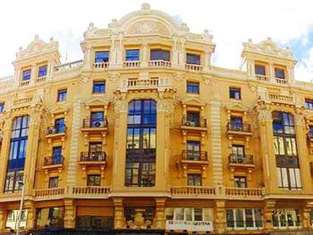 Hotel Reservation Services