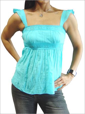 BTS-3-Ruffle-top-with-la