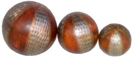 Ball S/3 with White Metal Work