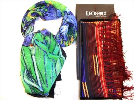 Scarfs