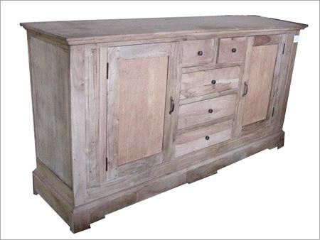 Side Board