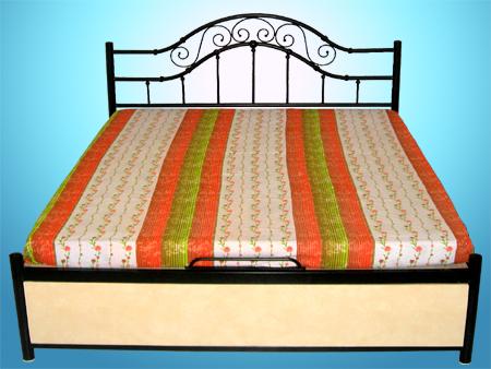 Double Bed Storage 6' x 5'