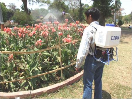 Battery Operated Sprayer