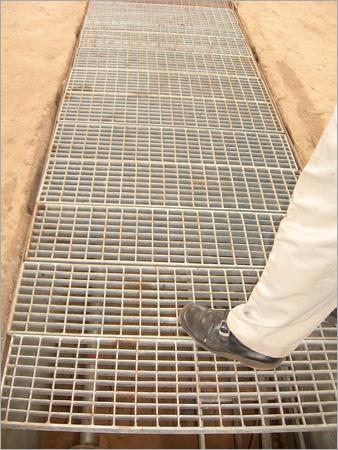 Electroforge Gratings, Cable Trays, Transmission Towers and G1 Strips