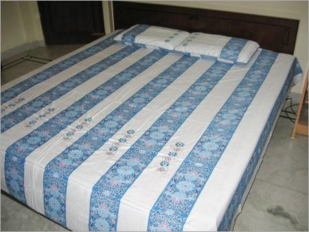 Printed Bed Sheets and Pillow Covers