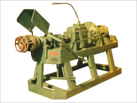 Tor Twisting Machine