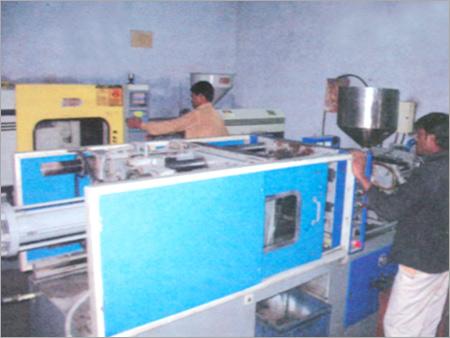 Injection Moulding Machine