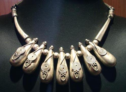 Silver Plain Necklace Ethanic - Sterling Silver, 16-18 Inches, Silver | Elegant, Ethnic Design, Durable, Statement Piece