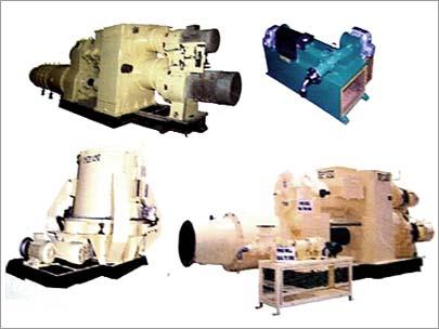 Pug Mill (Vacuum Extruder) Rotory Feeders