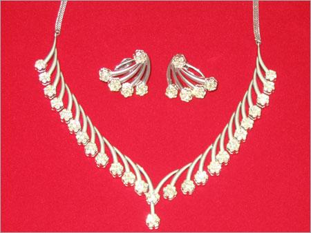 Diamond Necklace Set