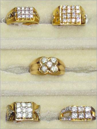 Gent's Diamond Ring