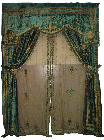 Fancy Curtain Set