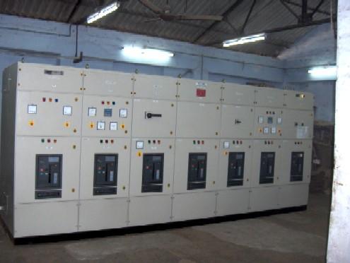LT.POWER DISTRIBUTION BOARD