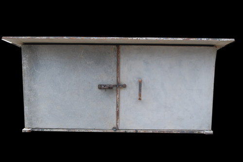 Ferro Concrete Cupboards