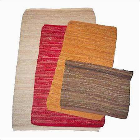 Leather unicolour rugs