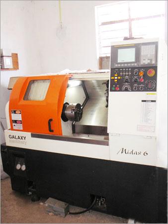 Turning Centre 125X300M