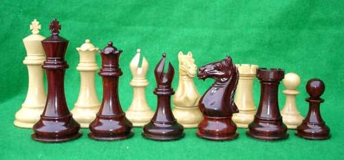 Pioneer Design Staunton Chess Set