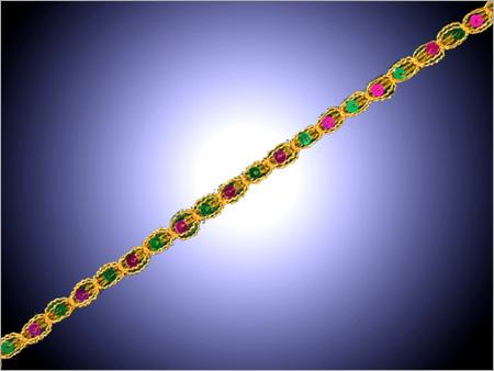 Zari Laces