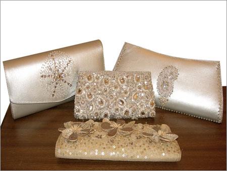 Embroidered Ladies Purse