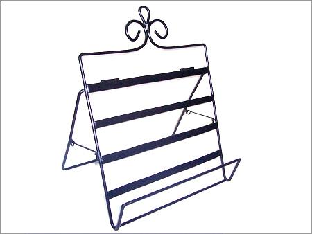 Books / Magine Rack