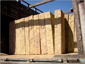 Kerbs Sandstone - Sandstone, Variable Dimensions, Beige | Durable, Weather-Resistant, Easy Installation, Low Maintenance