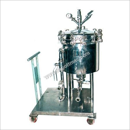 Filtration System By SS BOTTMAC ENGINEERS PVT. LTD.