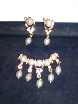 Pendant with Earring