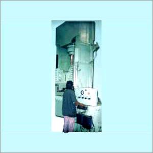 Hydraulic Press (200 Tonnes Capacity)