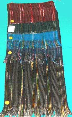 STOLES/SCARVES