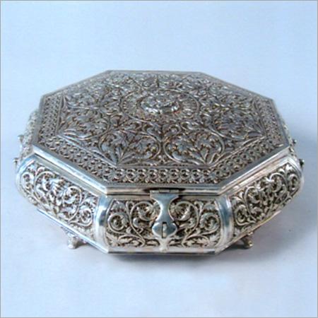 Dry Fruit Box - Silver Octagonal, 8x8x4 cm | 900 gm Capacity, Hinge Lid, Durable & Lightweight, Elegant Design, Preserves Freshness